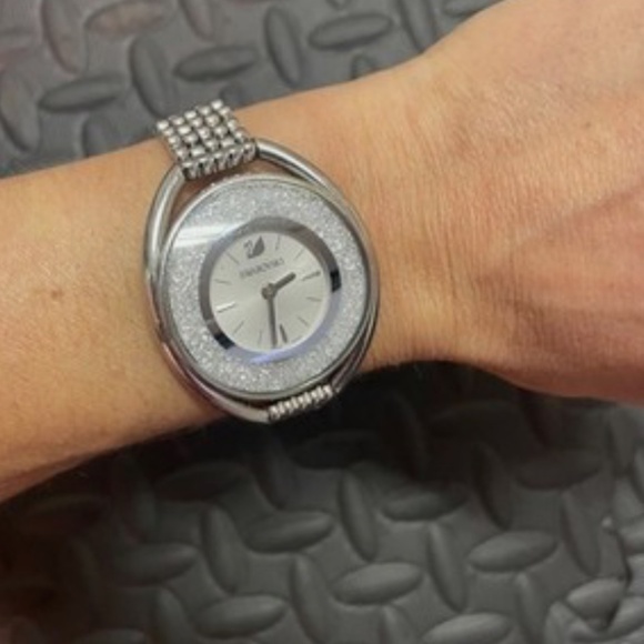 ✨ Swarovski Crystalline Oval Watch – Silver Tone – Used - Picture 1 of 2